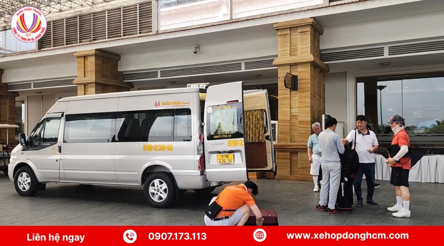 Thuê xe đưa đón chuyên gia, nhân viên cho doanh nghiệp